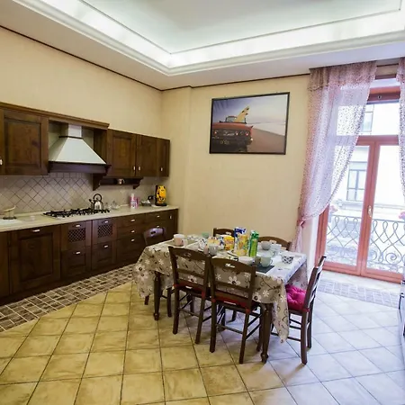 Marty House Hébergement de vacances Naples